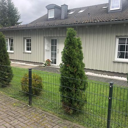 Ferienwohnung Am Rothaarsteig Bad Berleburg Exterior foto