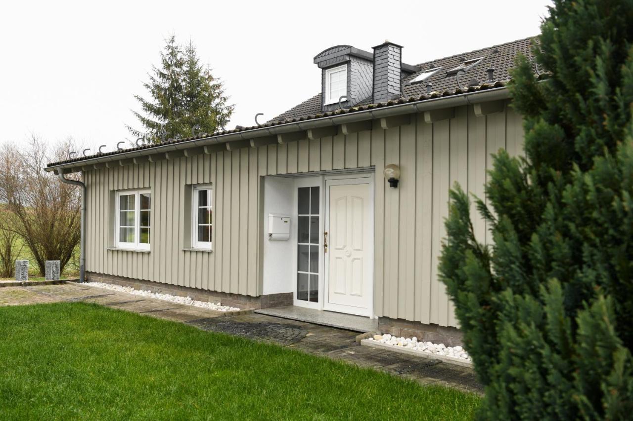Ferienwohnung Am Rothaarsteig Bad Berleburg Exterior foto
